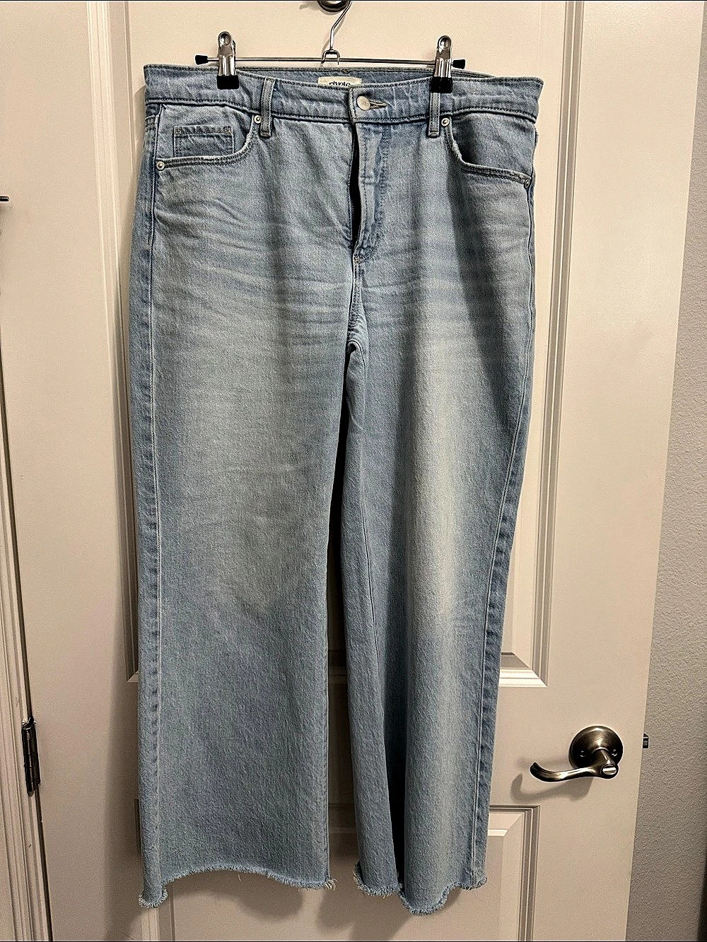 Rivete Women's Straight Leg Jeans Blue Waist 30P
